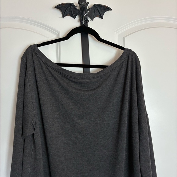 Torrid Off Shoulder Charcoal Gray Top Comfortable Material Stretch size 3X - Picture 6 of 12